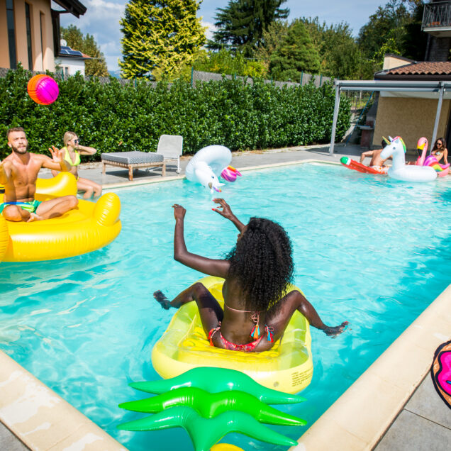 Pool party