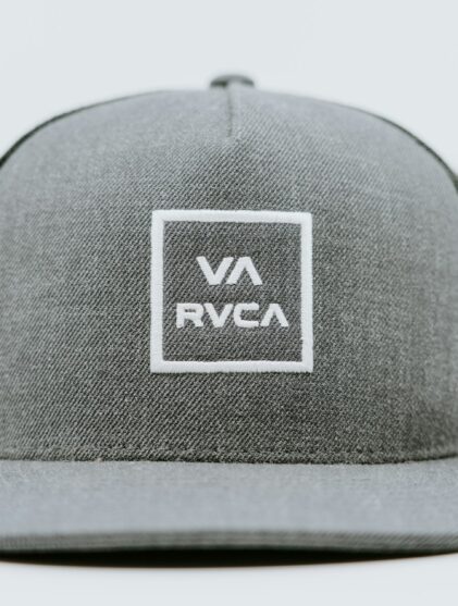 6 Creative Ways to Give Promotional Hats to Your Customers