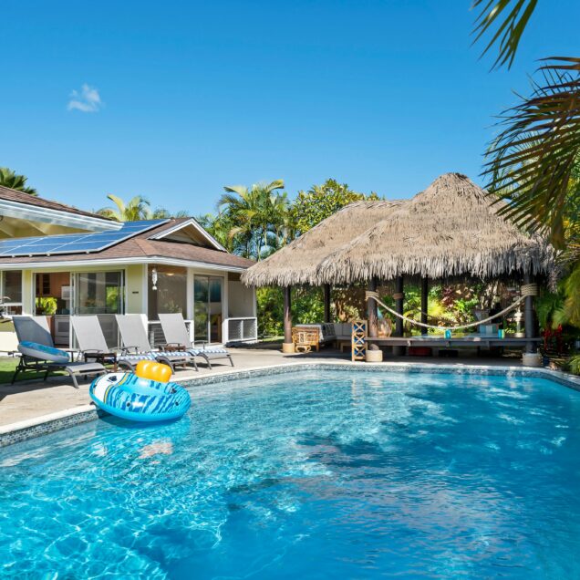 Cottage Near Pool