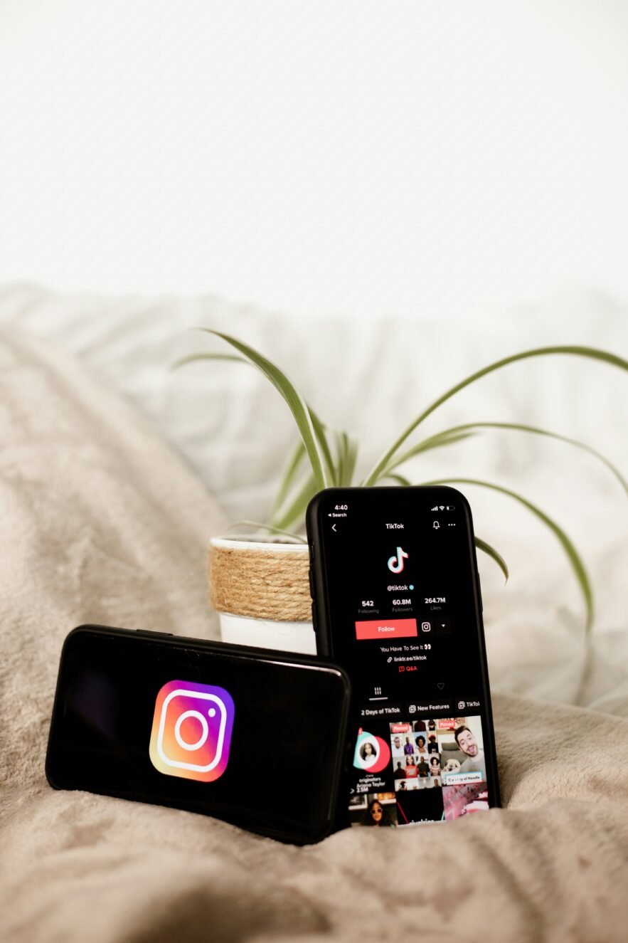 Instagram Tiktok Influencer Phones