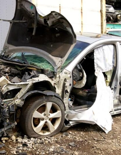 What to Do with a Totaled Car That’s Not Paid Off