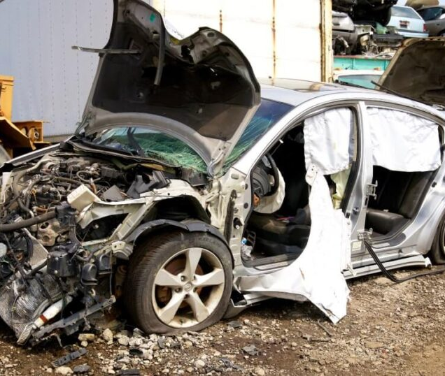 What to Do with a Totaled Car That’s Not Paid Off