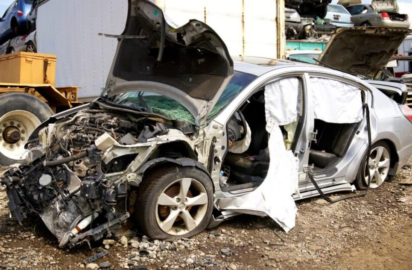 What to Do with a Totaled Car That’s Not Paid Off